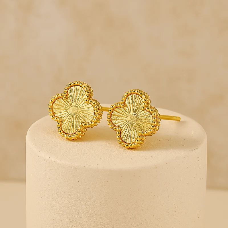 Kleeblatt Ohringe in Gold