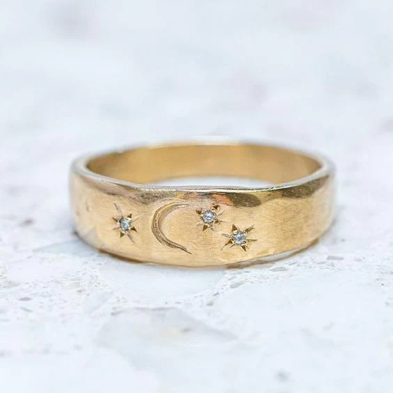 Sterling Nacht Ring in Vintage Gold