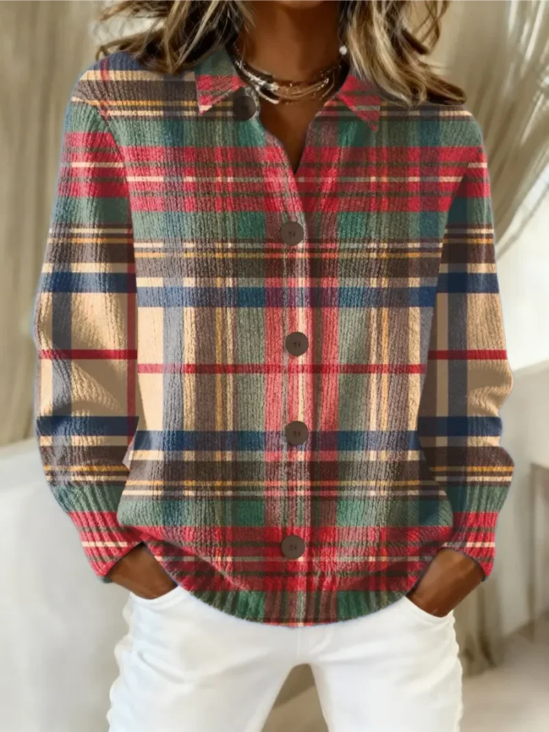 Nora – Karierte Strickbluse