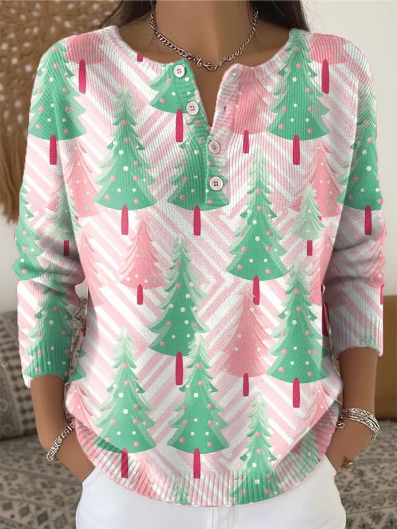 Nora - Weihnachtsstrickpullover mit Tannenbaumdruck