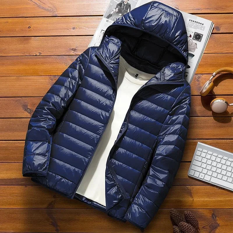 Leichte Steppjacke mit Kapuze für kalte Tage