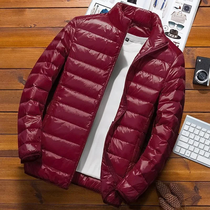 Leichte Steppjacke mit Kapuze für kalte Tage