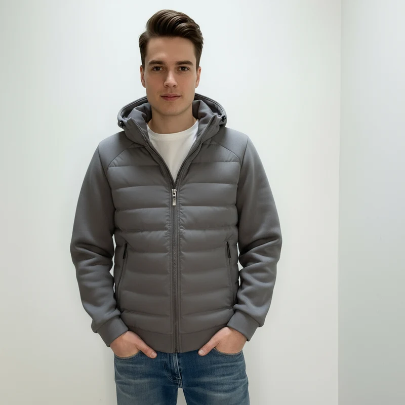 Leichte Steppjacke mit Kapuze für Übergangstage