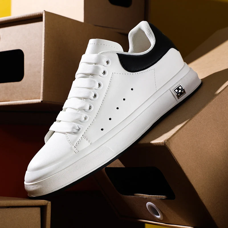 Minimalistische Weiße Sneaker für Herren im Alltag