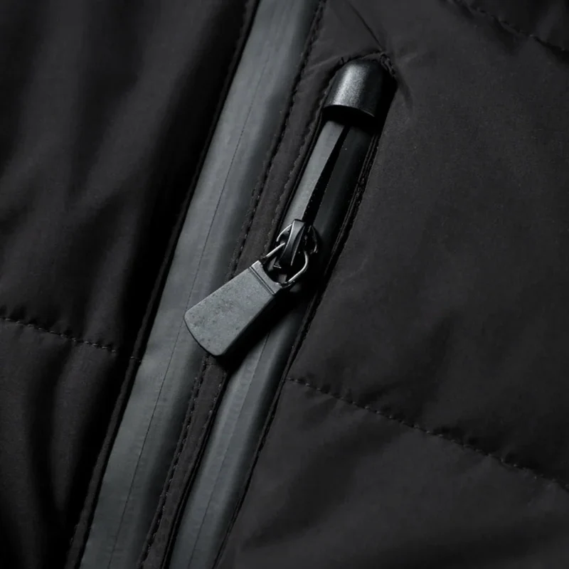 Stylische Pufferjacke mit Taillengürtel für kalte Tage