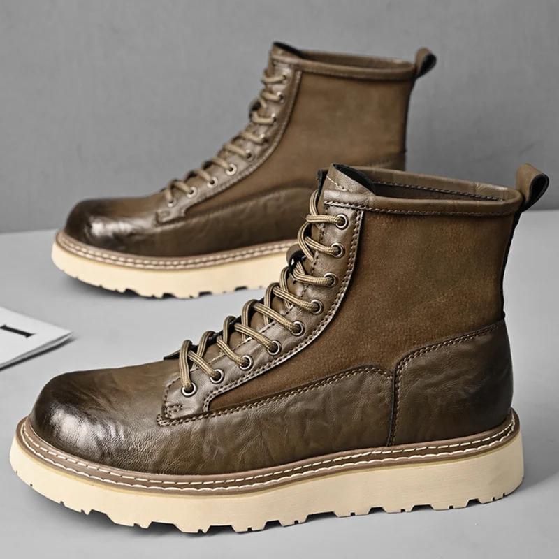 Schwarze Herrenstiefel mit modernem Outdoor-Stil