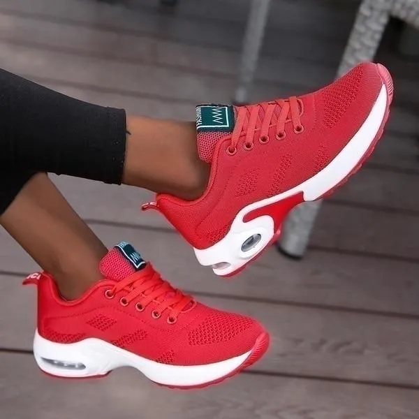Liorana | Unterstützende Sneakers für ganztäglichen Komfort