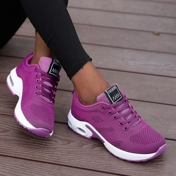 Liorana | Unterstützende Sneakers für ganztäglichen Komfort