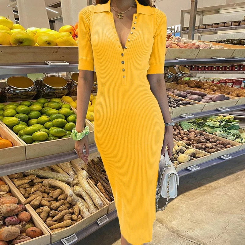 Carla | Damen Strickkleid knielang figurbetont mit Polokragen