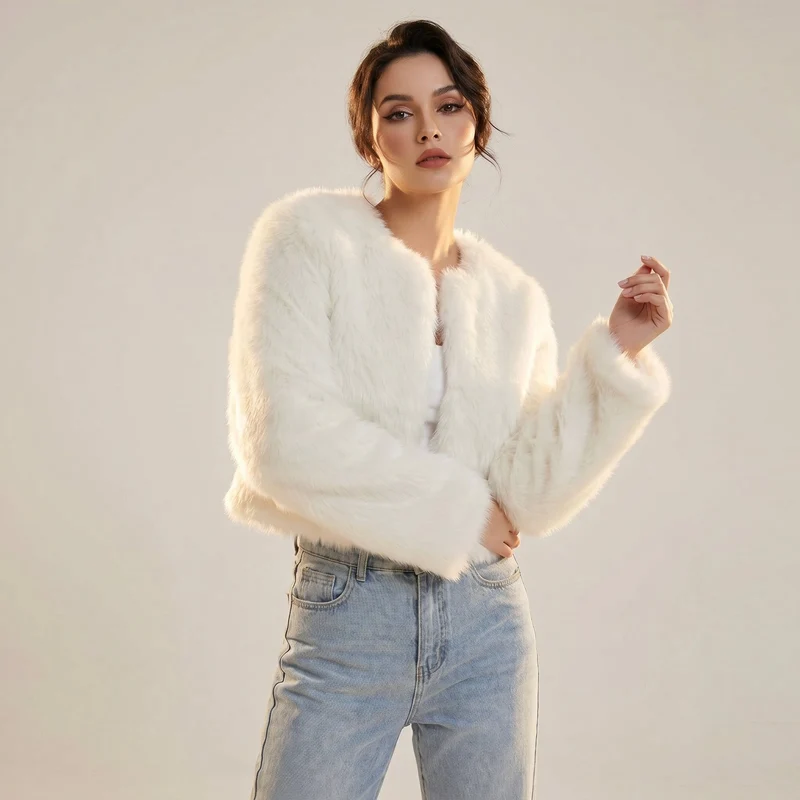 Matilda | Damen Kurze Jacke aus Kunstfell für den Herbst
