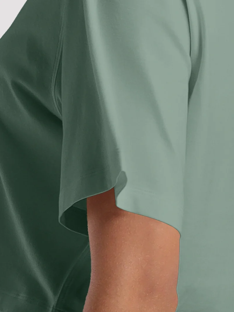 Women's Oversized Short Sleeve Crop Top