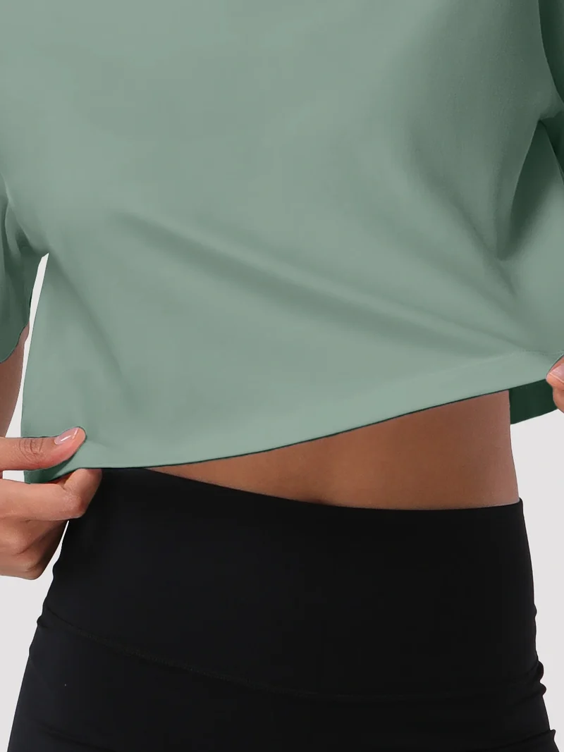 Women's Oversized Short Sleeve Crop Top