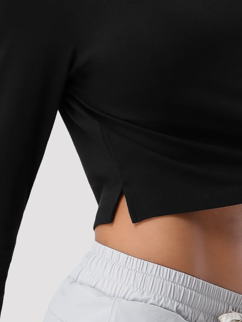 Women's Relaxed Cropped Long Sleeve Top