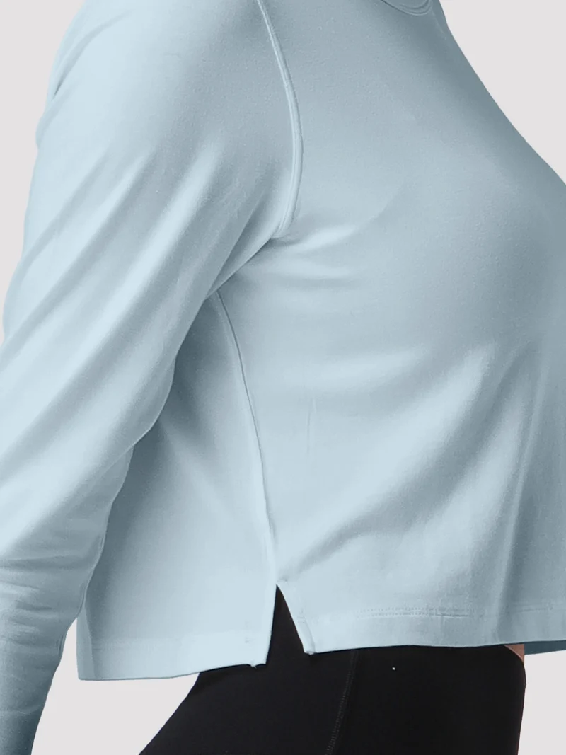 Women's Relaxed Cropped Long Sleeve Top