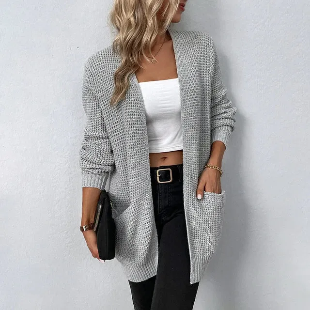 Matilda | Damen Strickjacke mit warmer Eleganz für Herbst