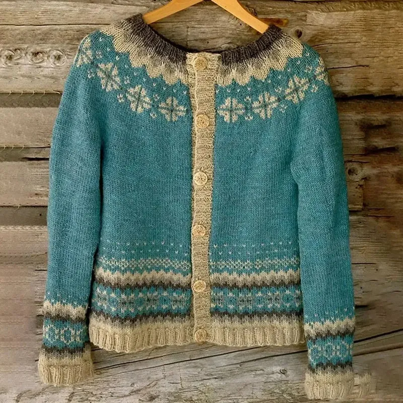 Antonia | Damen Strickjacke für mühelose Eleganz