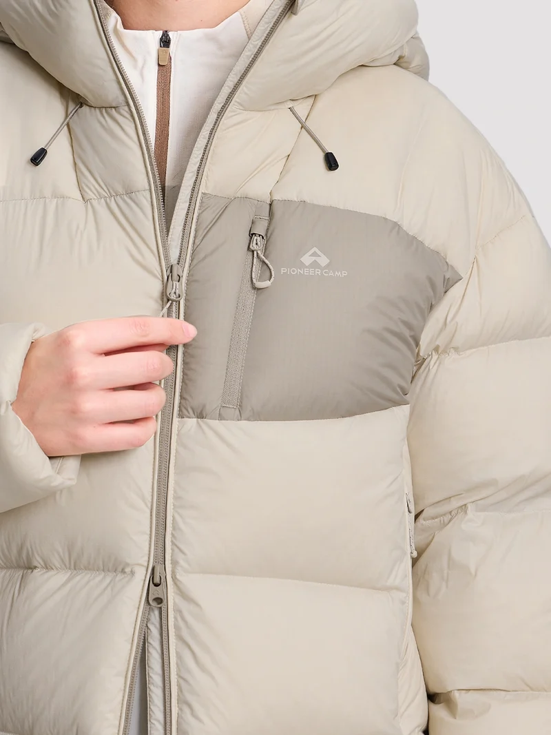 Women's Loose-Fit Cropped Color-Block Down Jacket