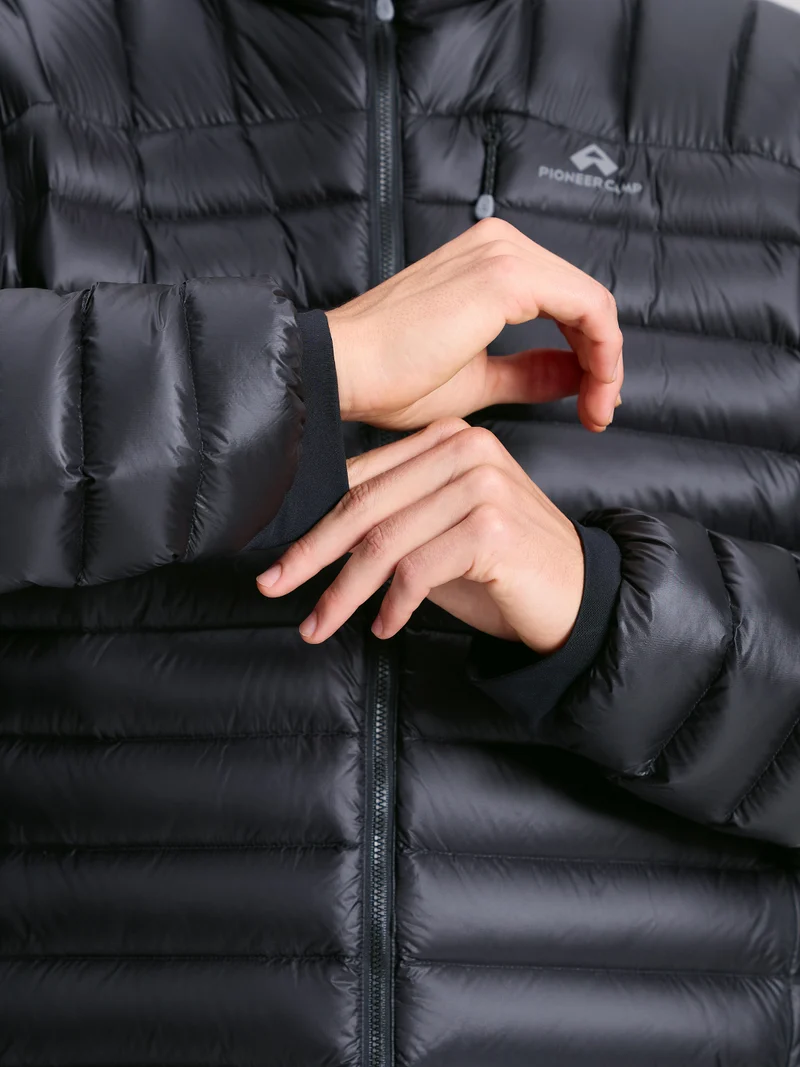 Men's 850-Fill Water-Repellent Goose Down Jacket
