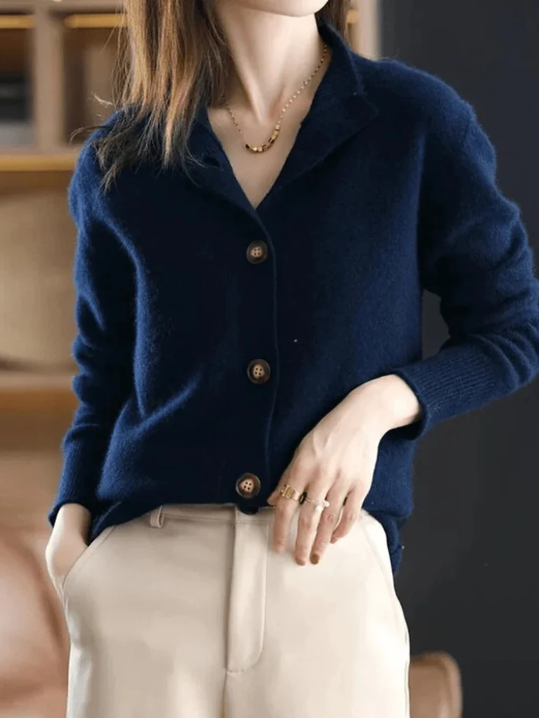 Clara | Damen Cardigan in weichem Strick für den Alltag