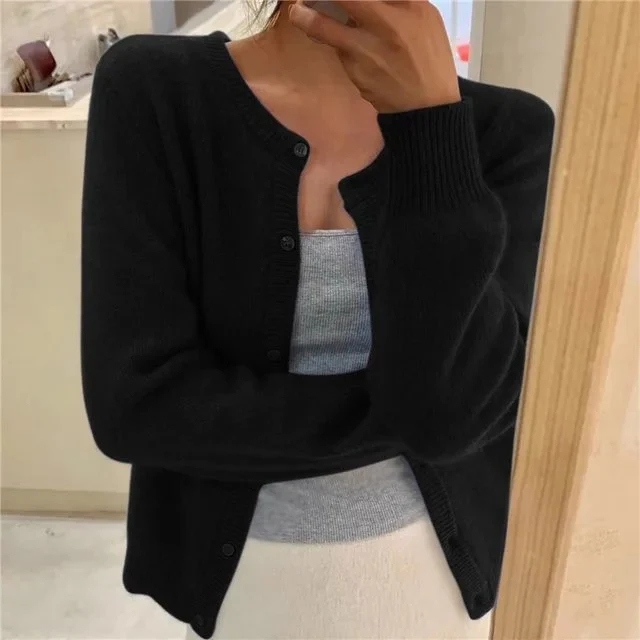 Anna | Damen Strickjacke im Relaxed-Fit zum Überziehen