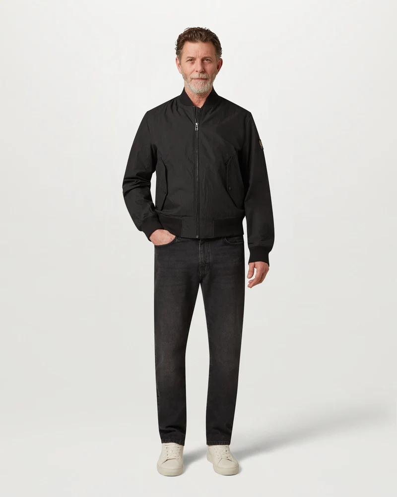 CARRIER JACKET