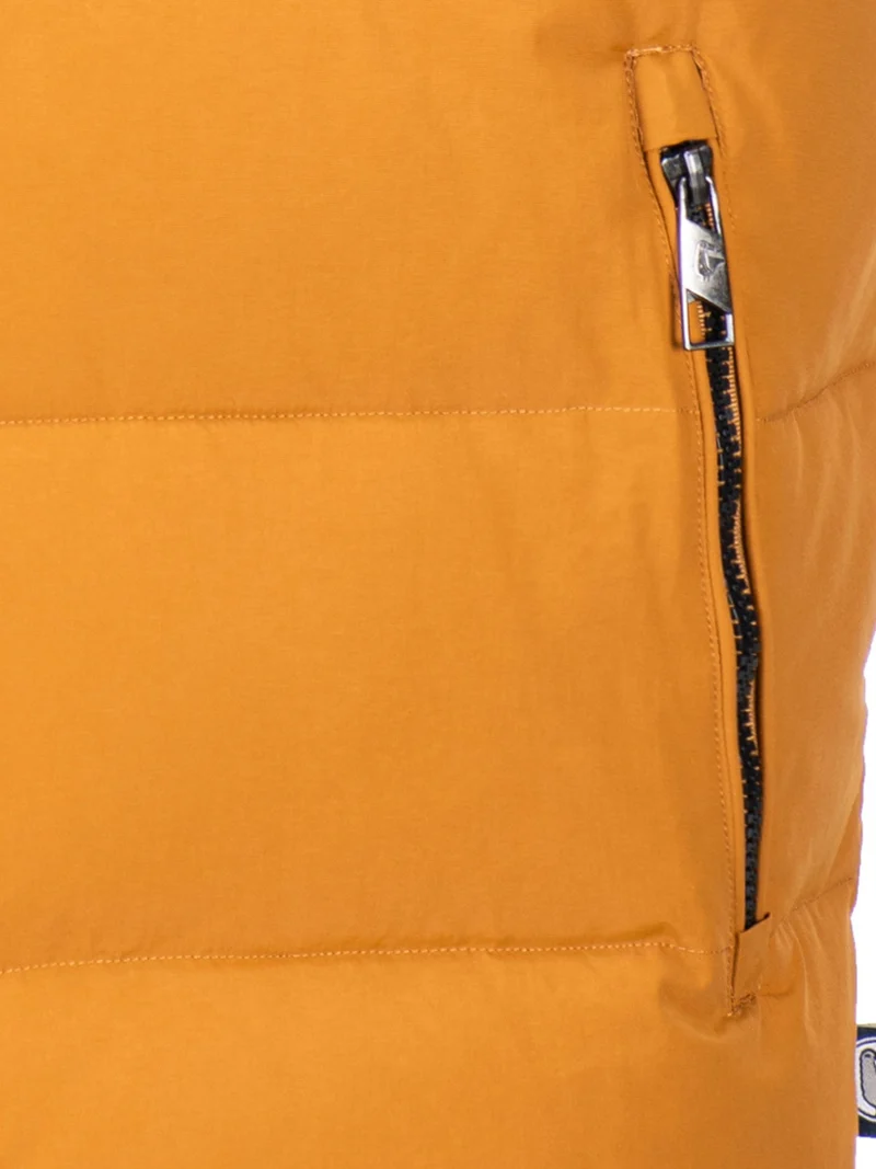 Steppweste mit Strickkragen