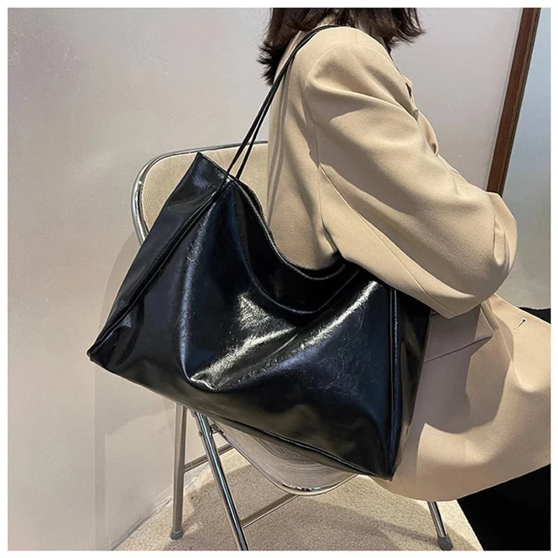 Antonia | Damen Retro-Schultertasche aus PU-Leder mit großem Fassungsvermögen