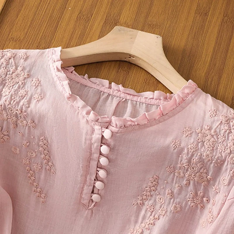 Lara | Romantische Rüschen-Bluse