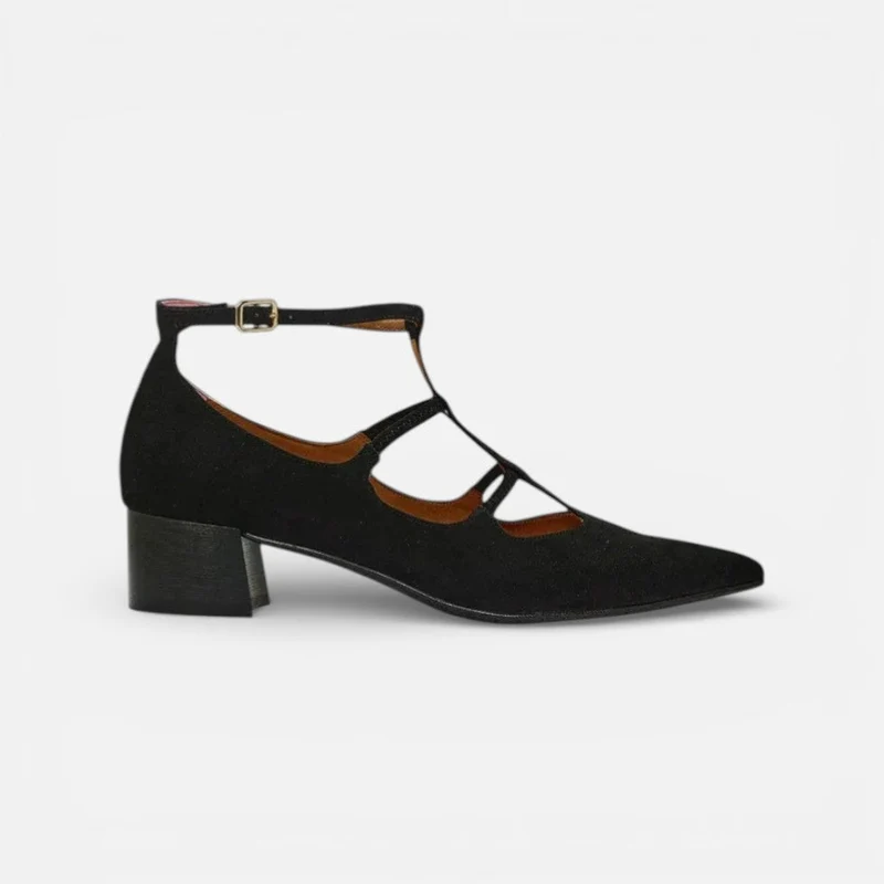 Damen Ballerinas mit spitzer Form und Riemchendesign