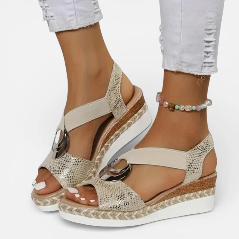 Orthopädische Damen Sandalen mit Keilsohle und Zierdetail