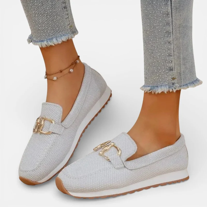 Orthopädische Damen Slipper aus Mesh mit dekorativer Schnalle