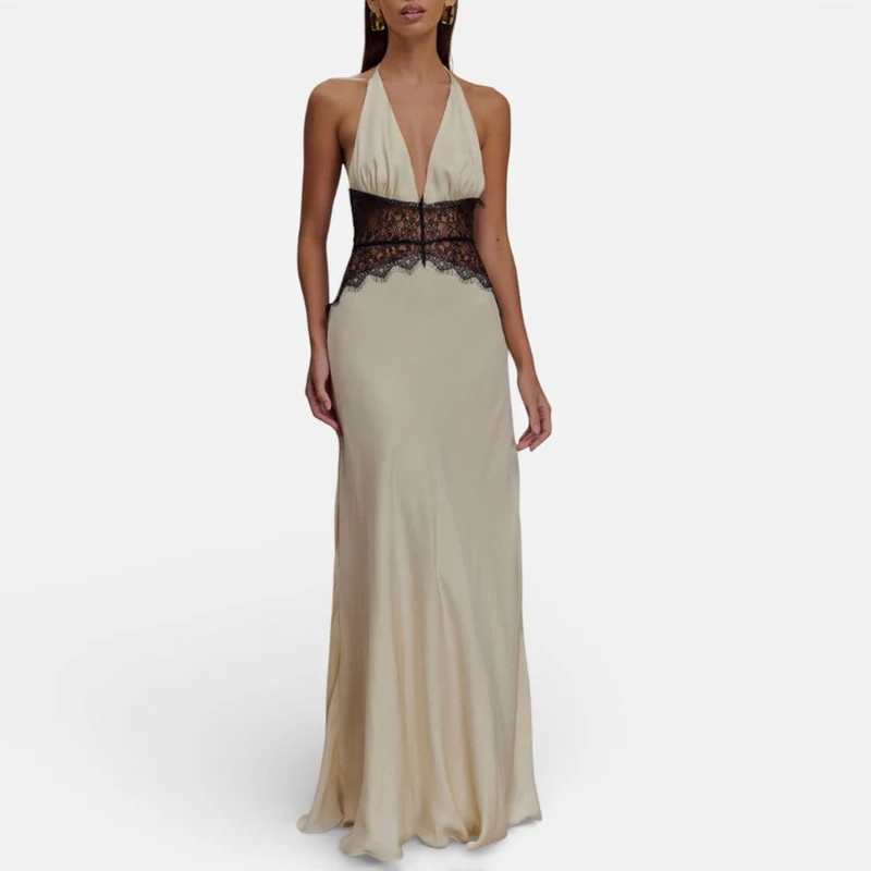 Langes Abendkleid mit Neckholder und Spitzenbund
