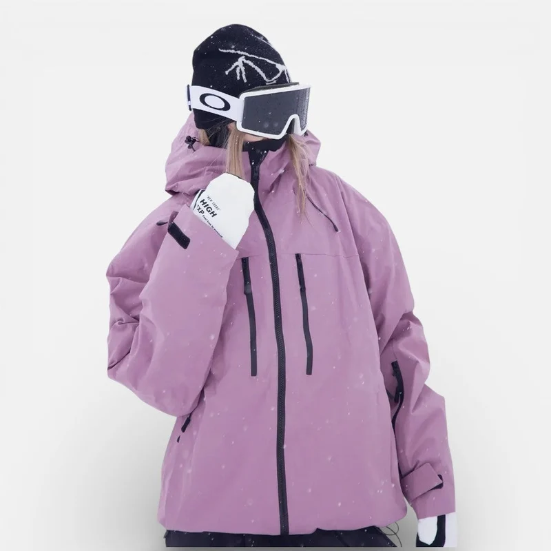 Damen Skijacke mit Kapuze und Reißverschlusstaschen