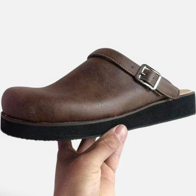 Clogs Slip On mit Schnalle und Profilsohle