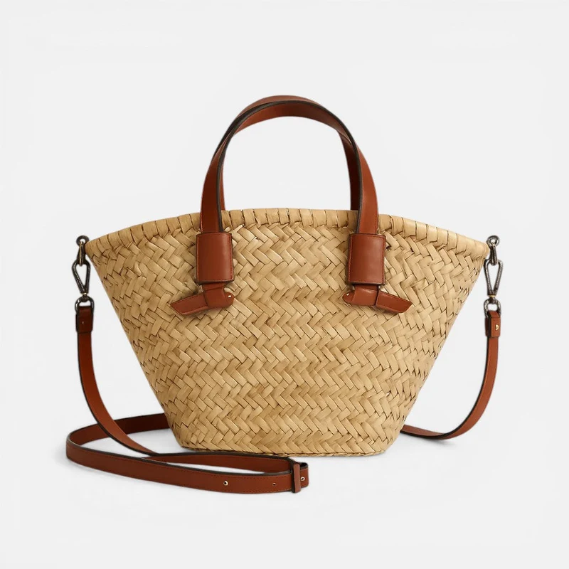 Geflochtene Handtasche mit Schulterriemen