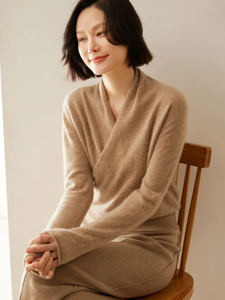 Kaschmir Wickelpullover mit V-Ausschnitt