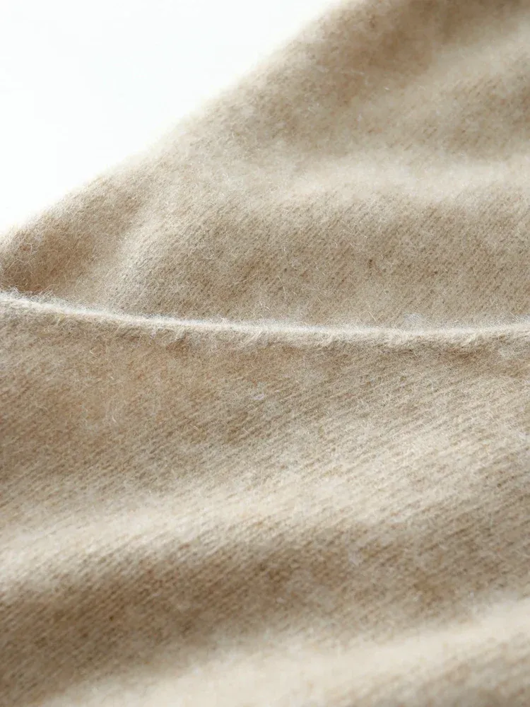 Kaschmir Wickelpullover mit V-Ausschnitt