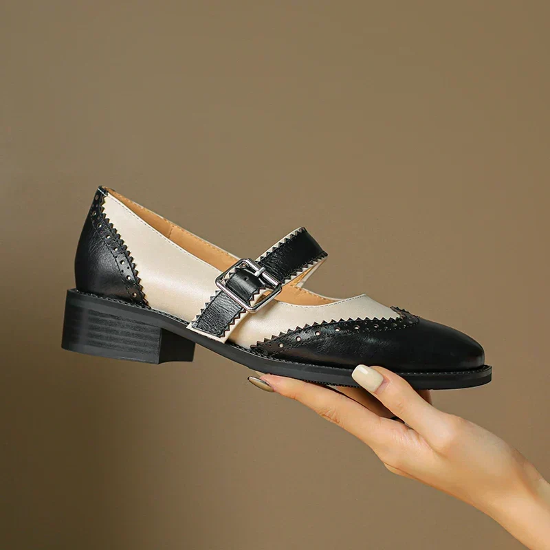 Yane – Mary Janes aus Leder