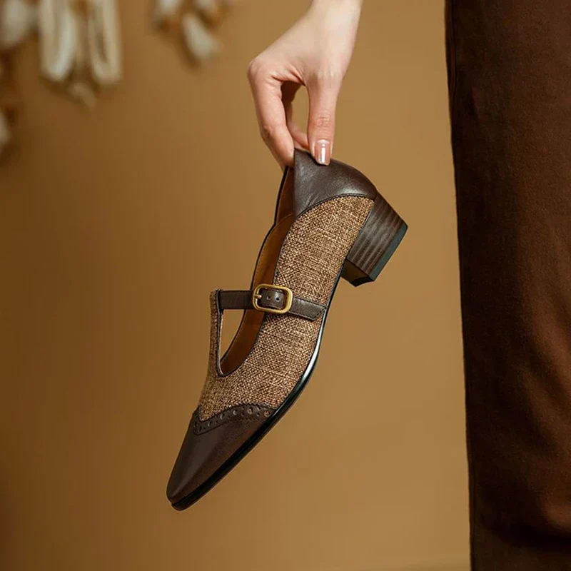 Diny – Vintage-Lederschuhe mit Schnalle