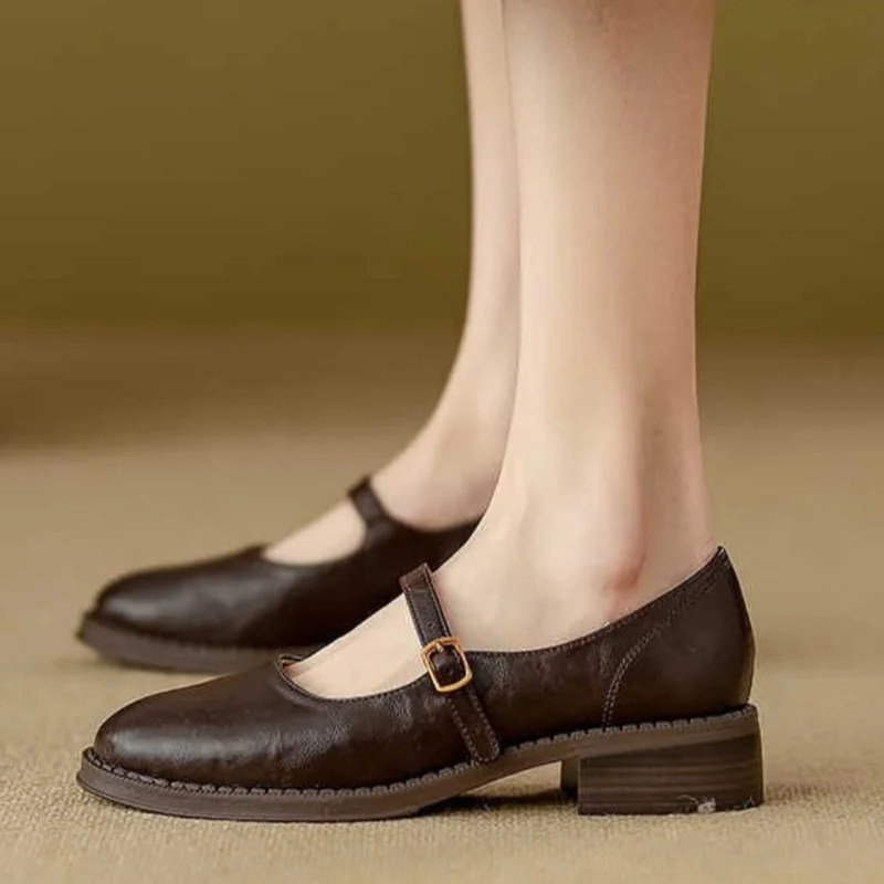 Anna – Zeitloser Schnürschuh aus Leder
