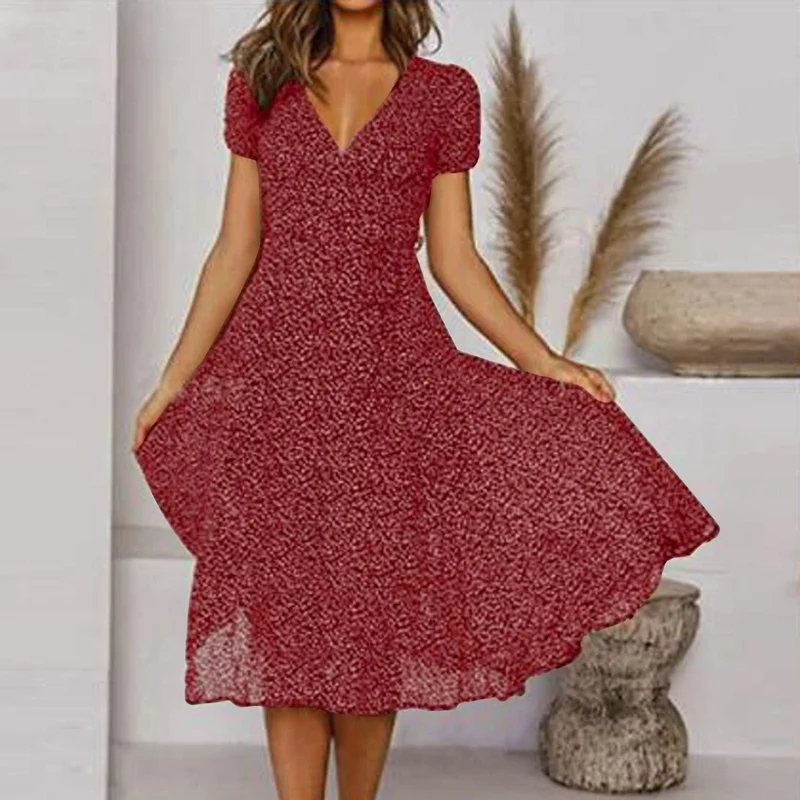 Estrella | Trendiges, lässiges Kleid mit V-Ausschnitt
