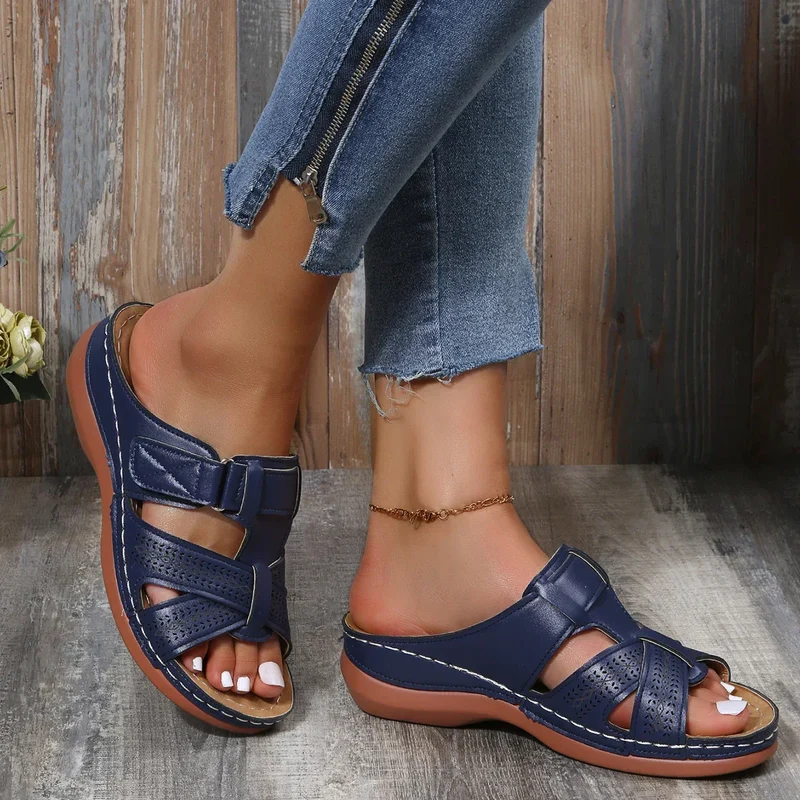 Amelia - Offene Freizeitsandalen
