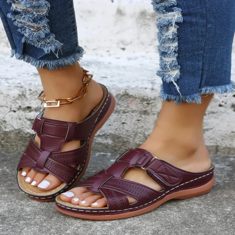 Amelia - Offene Freizeitsandalen
