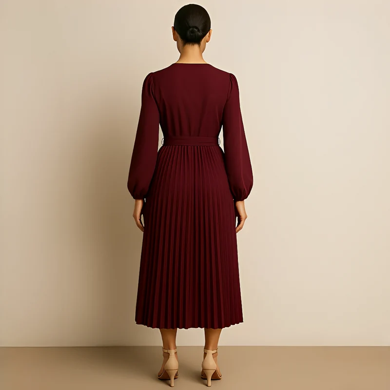 Naomi - Schickes Kleid mit V-Ausschnitt und Falten