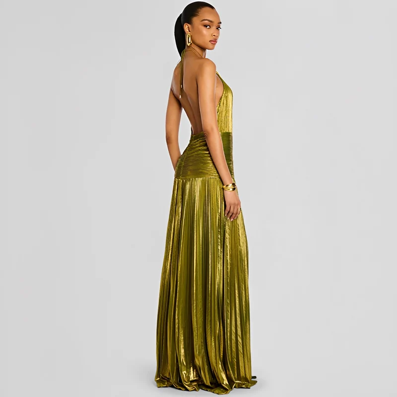 Naira - Elegantes Kleid mit Falten und Schlitz