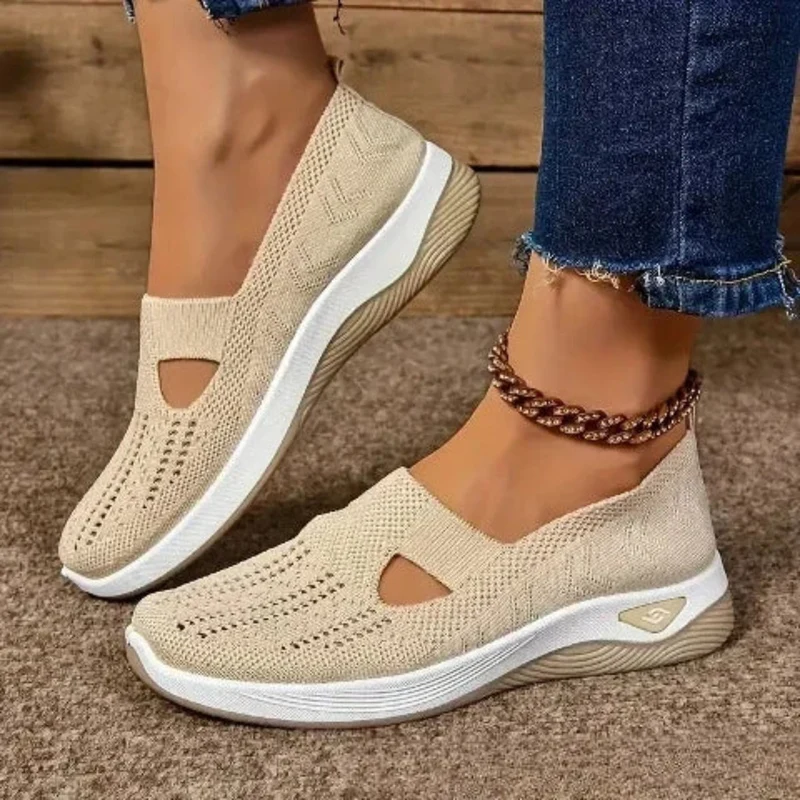 Madelline - Damen Slipper mit Keilabsatz