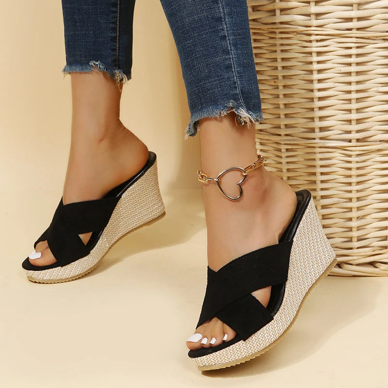 Tessa | Entspannte Keil Sandalen